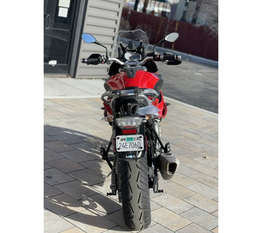 2018 BMW S 1000 XR Racing Red