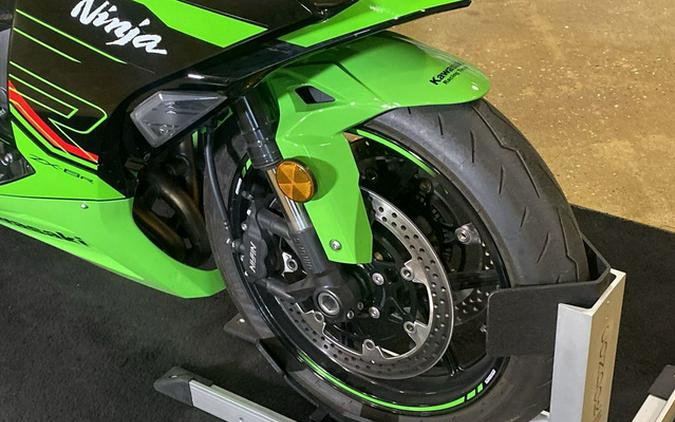 2024 Kawasaki Ninja ZX-6R KRT