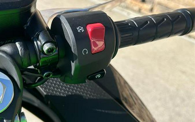 2025 Kawasaki Ninja 500 SE KRT Edition ABS