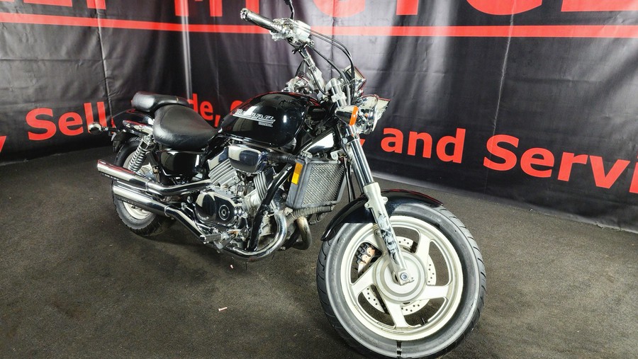 2002 HONDA VF750C2 - F801276