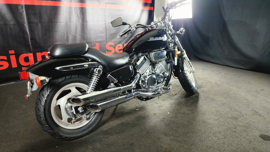 2002 HONDA VF750C2 - F801276