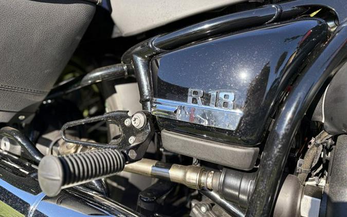 2024 BMW R 18 CLASSIC