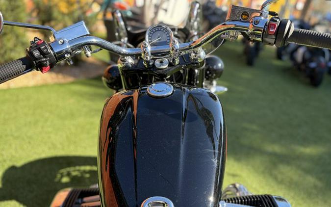 2024 BMW R 18 CLASSIC