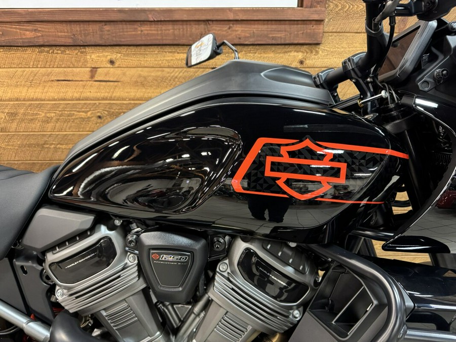 2026 Pan America Special Vivid Black RA1250S