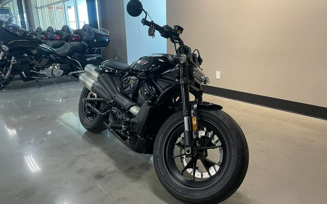 2025 Harley-Davidson® Sportster® S Vivid Black