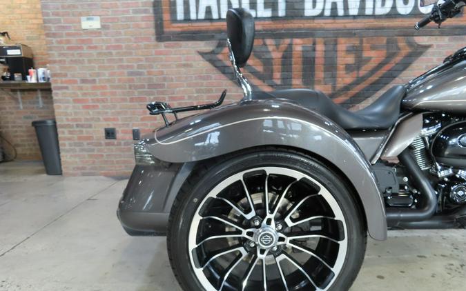 2023 Harley-Davidson® Road Glide® 3 FLTRT