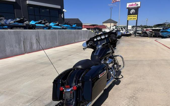 2015 Harley-Davidson® FLHXS - Street Glide® Special