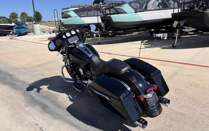 2015 Harley-Davidson® FLHXS - Street Glide® Special