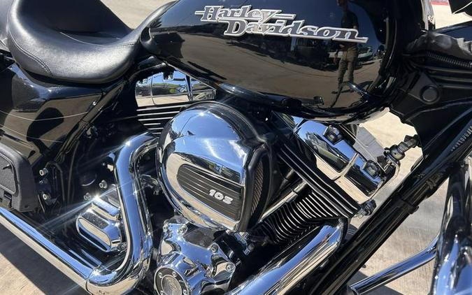 2015 Harley-Davidson® FLHXS - Street Glide® Special
