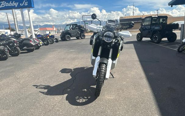 2027 Husqvarna Motorcycles Norden 901