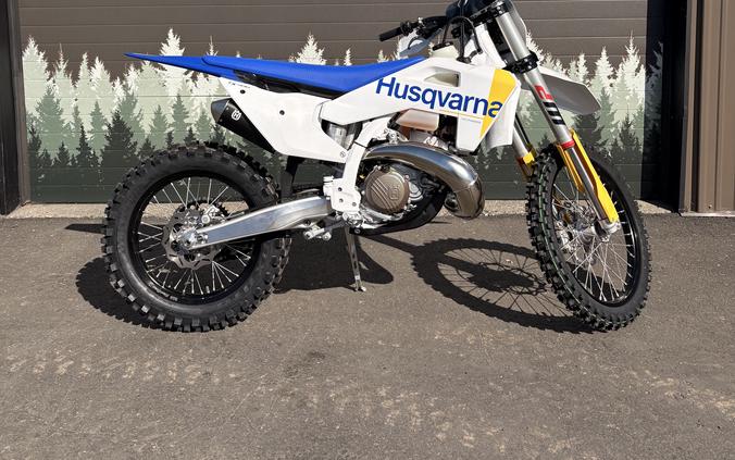 2027 Husqvarna TX 300 - 47439