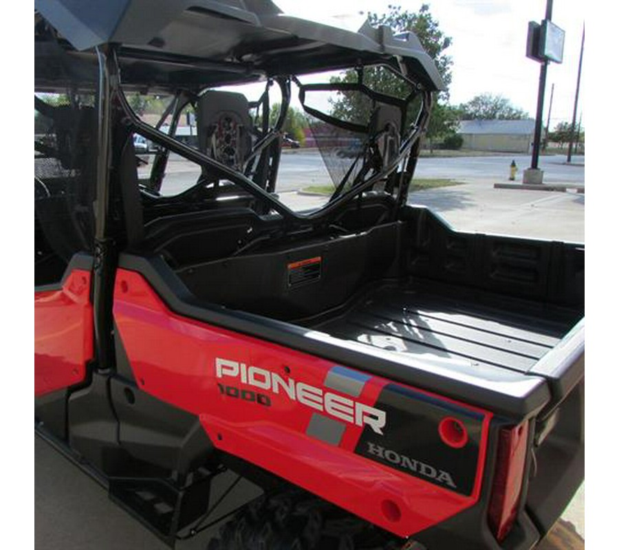 2023 Honda Pioneer 1000-6 Deluxe Crew