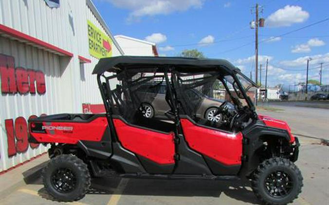 2023 Honda Pioneer 1000-6 Deluxe Crew