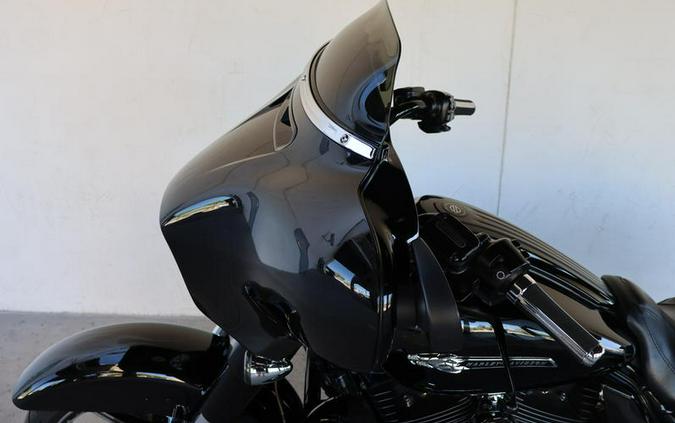 2016 Harley-Davidson® FLHXSE - CVO™ Street Glide®