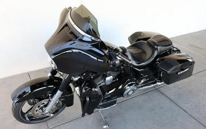 2016 Harley-Davidson® FLHXSE - CVO™ Street Glide®