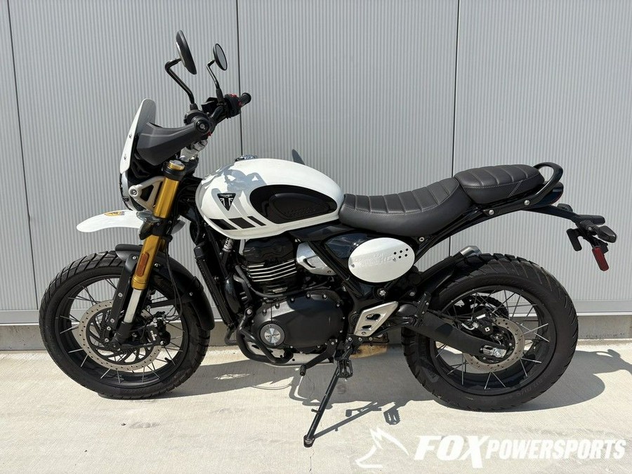 2026 Triumph Scrambler 400 XC Vanilla White
