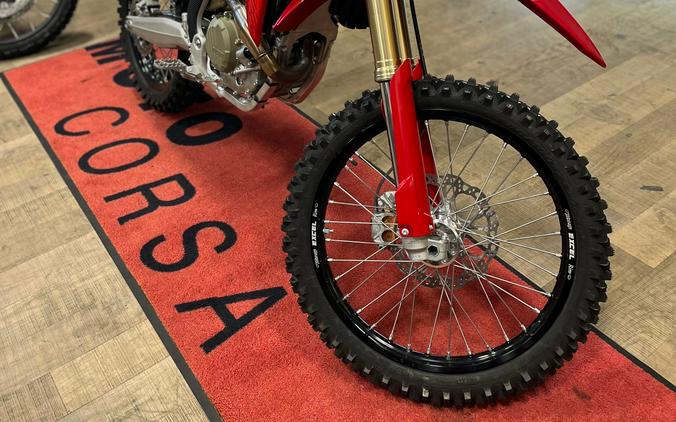 2026 Ducati Desmo450 MX