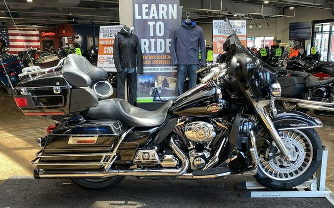 2009 Harley-Davidson FLHTCU - Ultra Classic Electra Glide