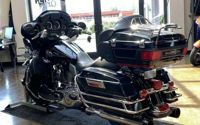 2009 Harley-Davidson FLHTCU - Ultra Classic Electra Glide