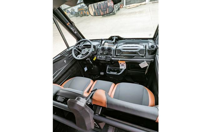 2024 Can-Am Defender MAX Limited Cab with HVAC - 6MRF
