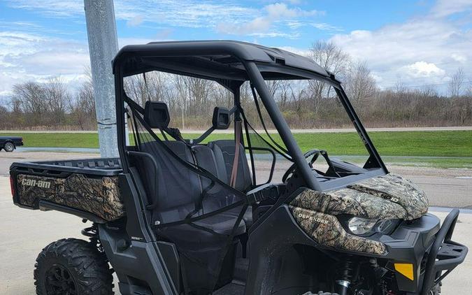 2020 Can-Am® Defender Mossy Oak Edition HD10