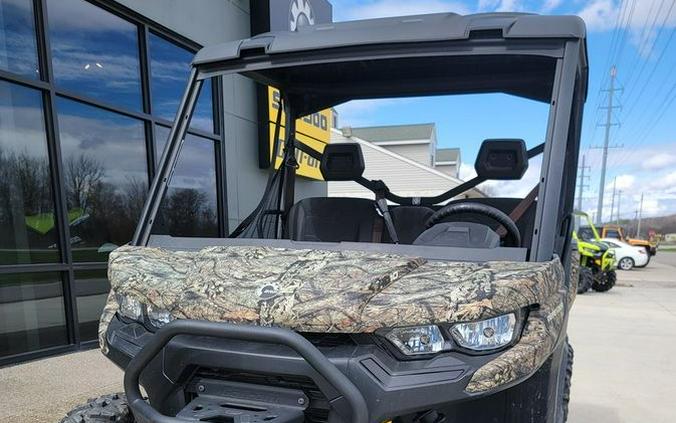 2020 Can-Am® Defender Mossy Oak Edition HD10