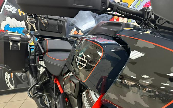 2025 Harley-Davidson CVO™ Pan America®