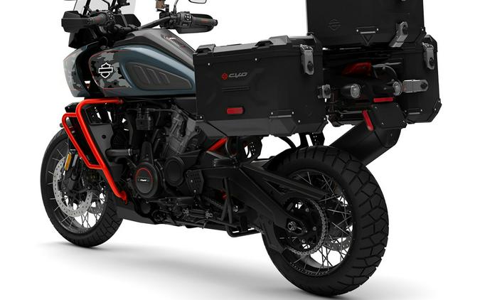 2025 Harley-Davidson CVO™ Pan America®