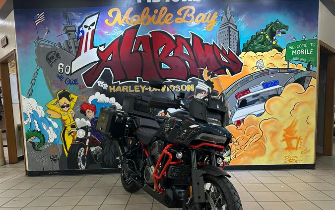 2025 Harley-Davidson CVO™ Pan America®