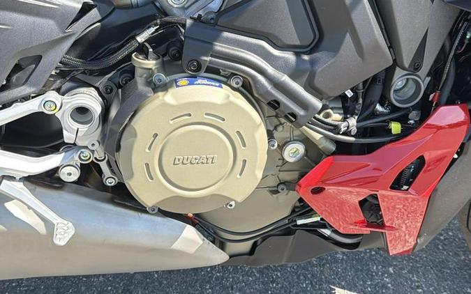 2025 Ducati Streetfighter V4 Ducati Red