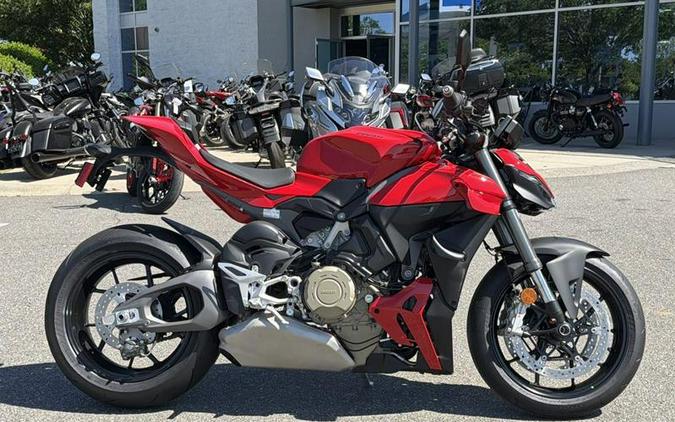 2025 Ducati Streetfighter V4 Ducati Red