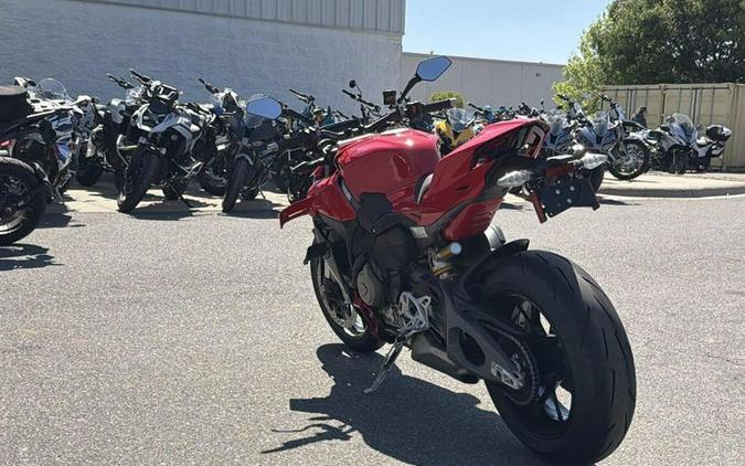 2025 Ducati Streetfighter V4 Ducati Red