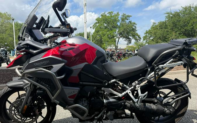 2025 Triumph Tiger 1200 GT Explorer