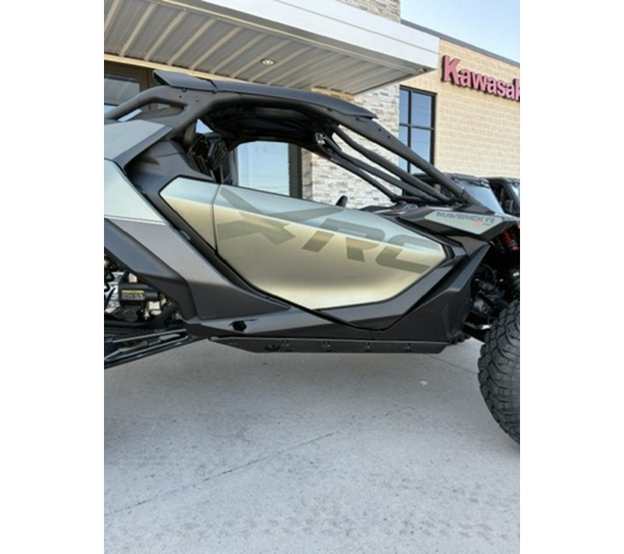 2026 Can-Am Maverick R X Rc