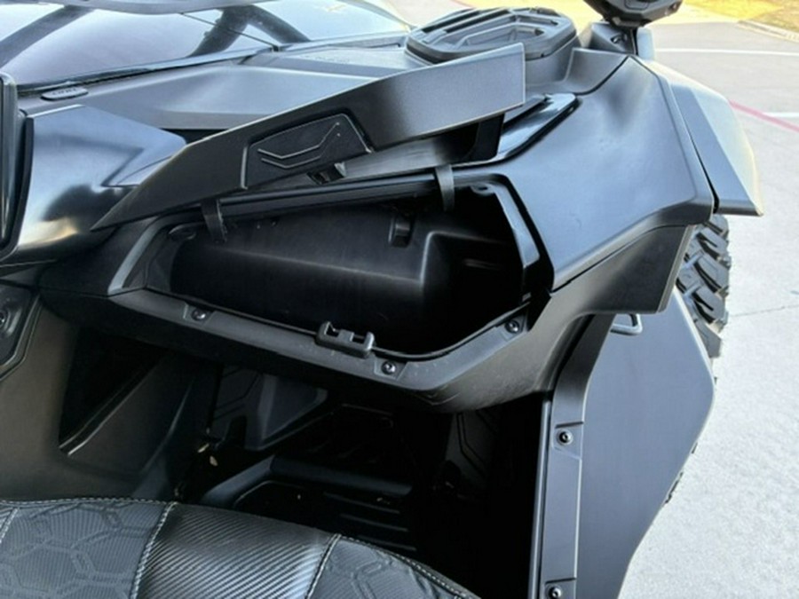 2026 Can-Am Maverick R X Rc