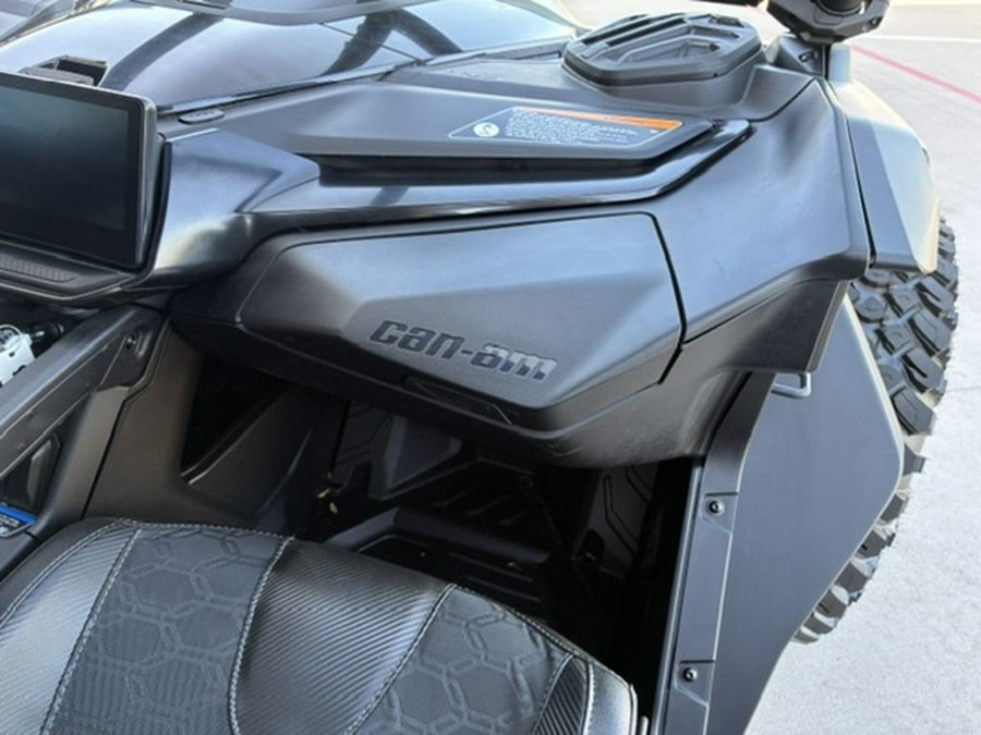 2026 Can-Am Maverick R X Rc