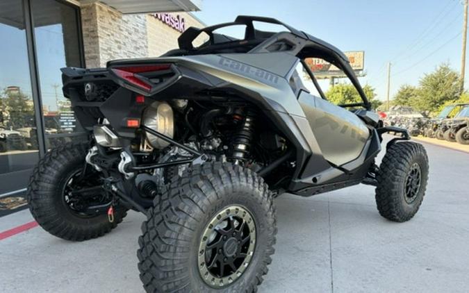 2026 Can-Am Maverick R X Rc