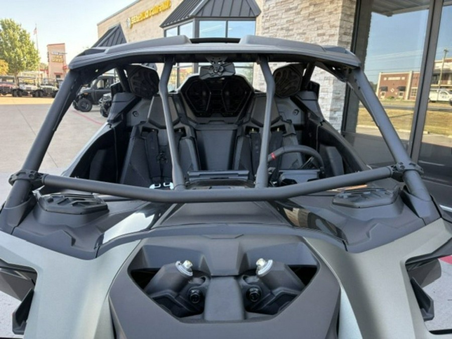 2026 Can-Am Maverick R X Rc