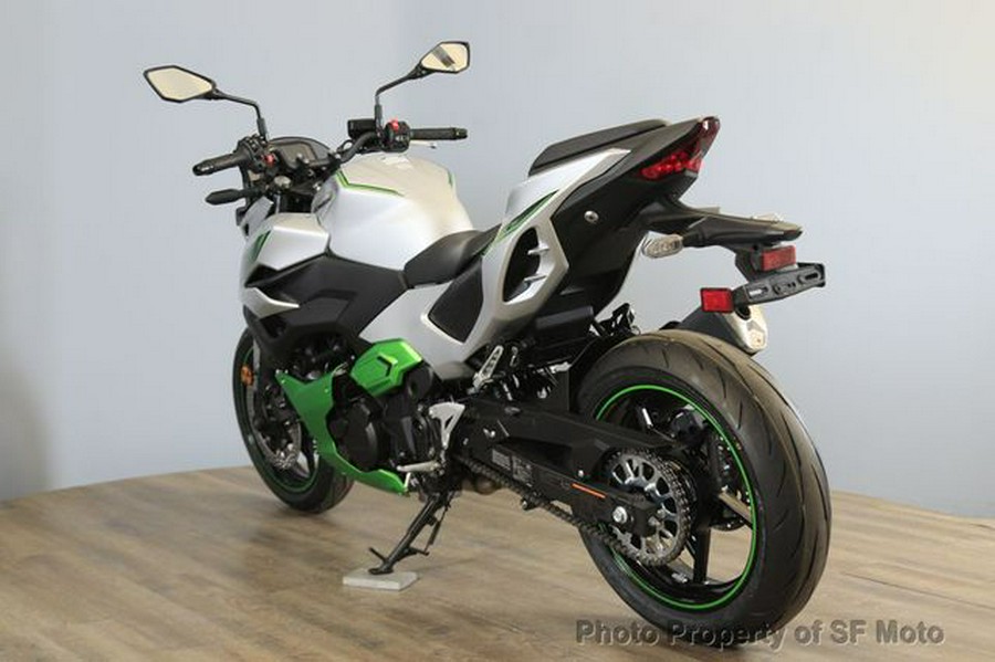 2024 Kawasaki Z7 Hybrid ABS