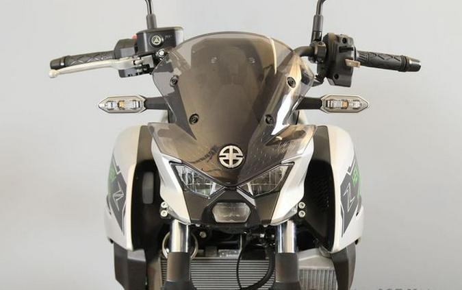 2024 Kawasaki Z7 Hybrid ABS