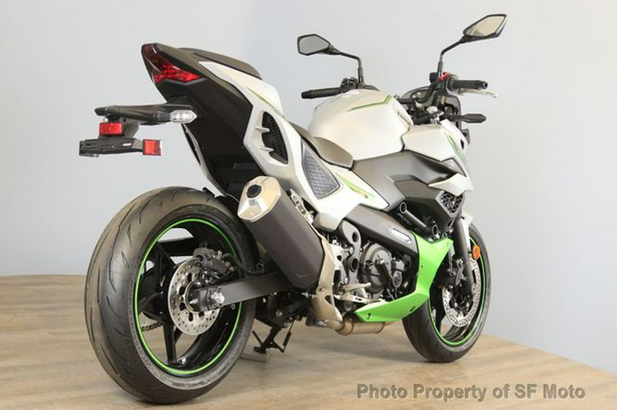 2024 Kawasaki Z7 Hybrid ABS