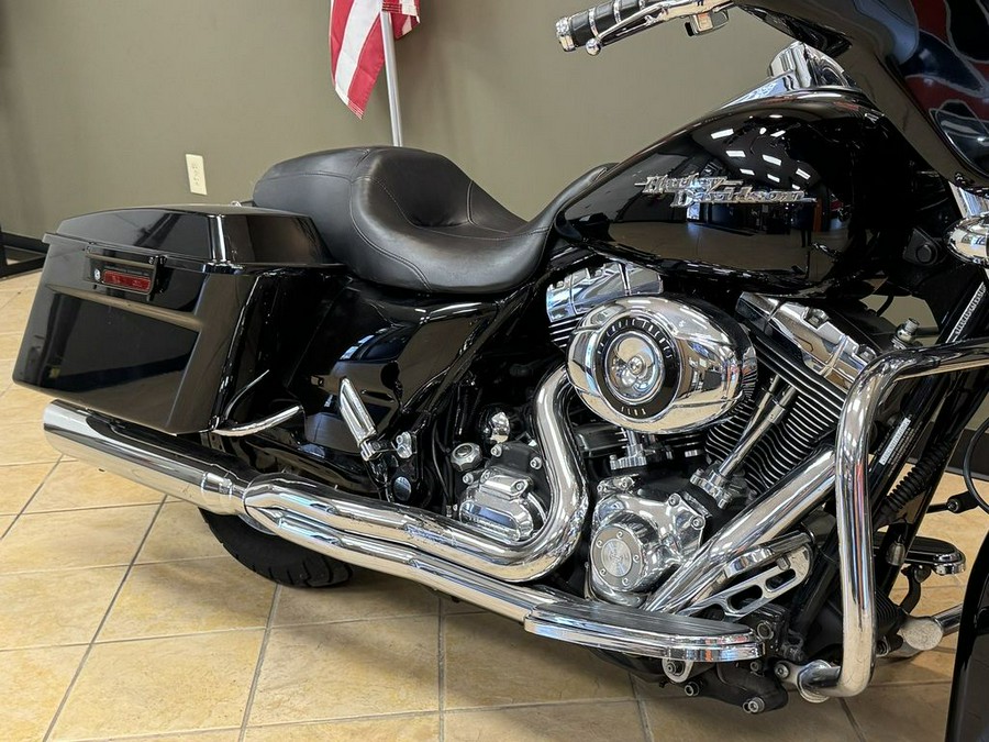 2010 Harley-Davidson Street Glide™ Base