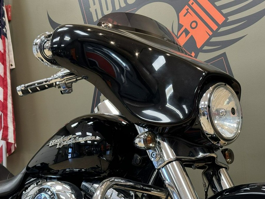 2010 Harley-Davidson Street GlideT Base