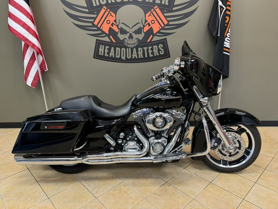 2010 Harley-Davidson Street GlideT Base