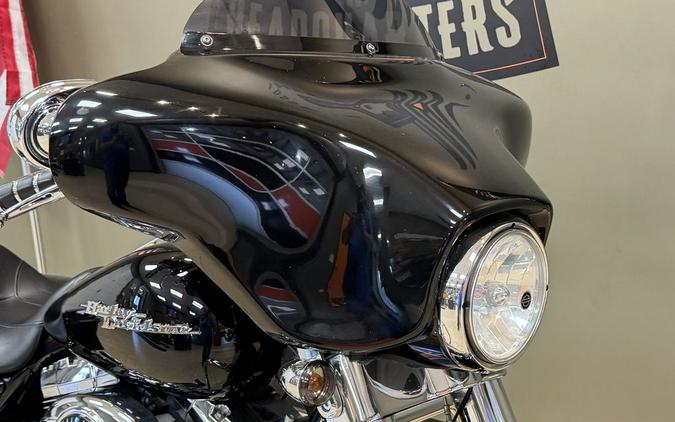 2010 Harley-Davidson Street Glide™ Base