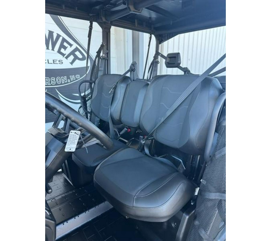 2025 Can-Am® Defender MAX XT HD10