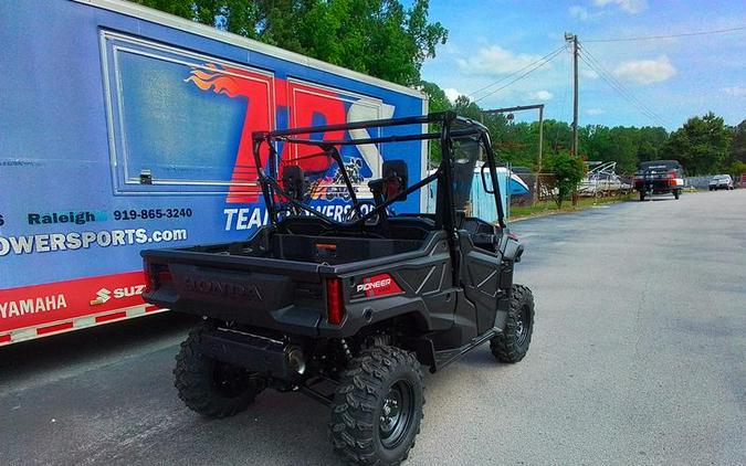 2025 Honda® Pioneer 1000