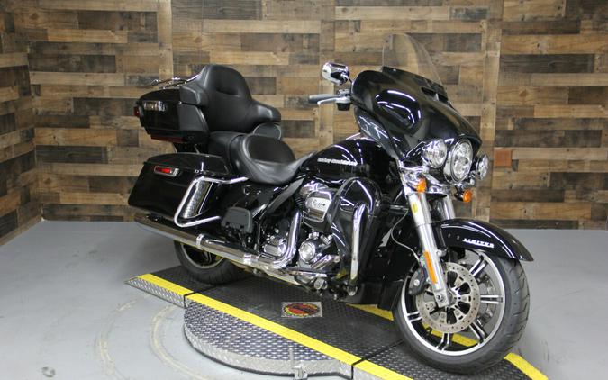 2021 Harley-Davidson Ultra Limited Black