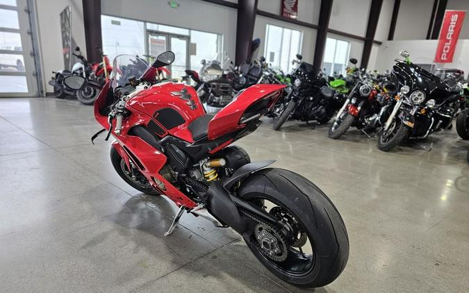 2024 Ducati Panigale V4 Red