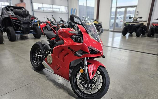 2024 Ducati Panigale V4 Red